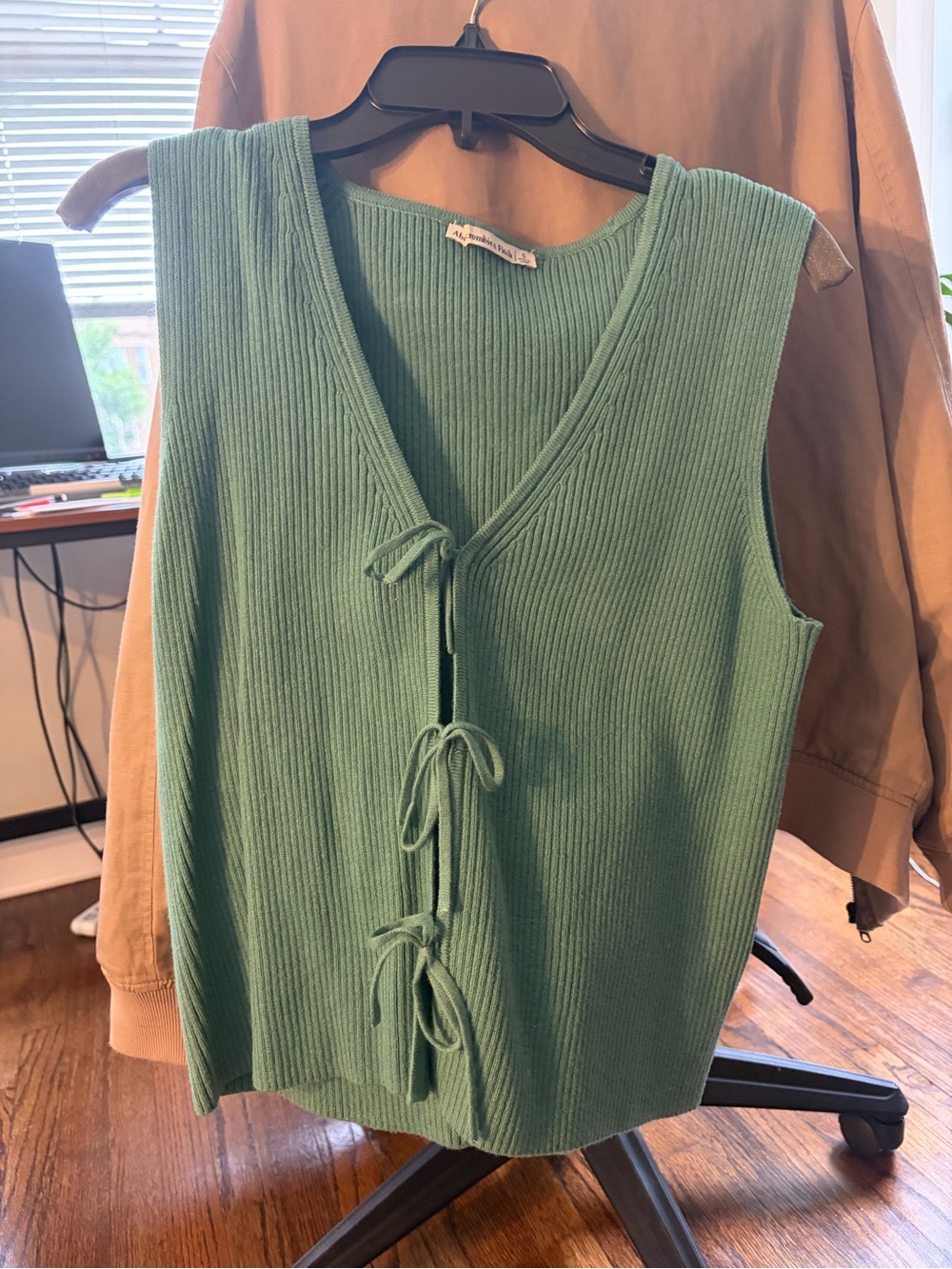Abercrombie & Fitch Ribbed Tie-Front Tank in Teal Green